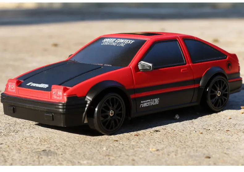 Thunder Drift: 1:24 RC Mustang Racer